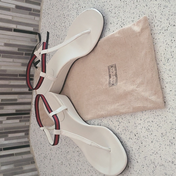 Gucci Shoes - GUCCI thong sandals